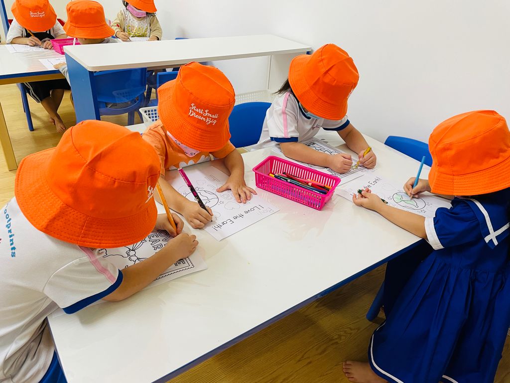 “Love the Earth” Poster Making Activity — photo 2