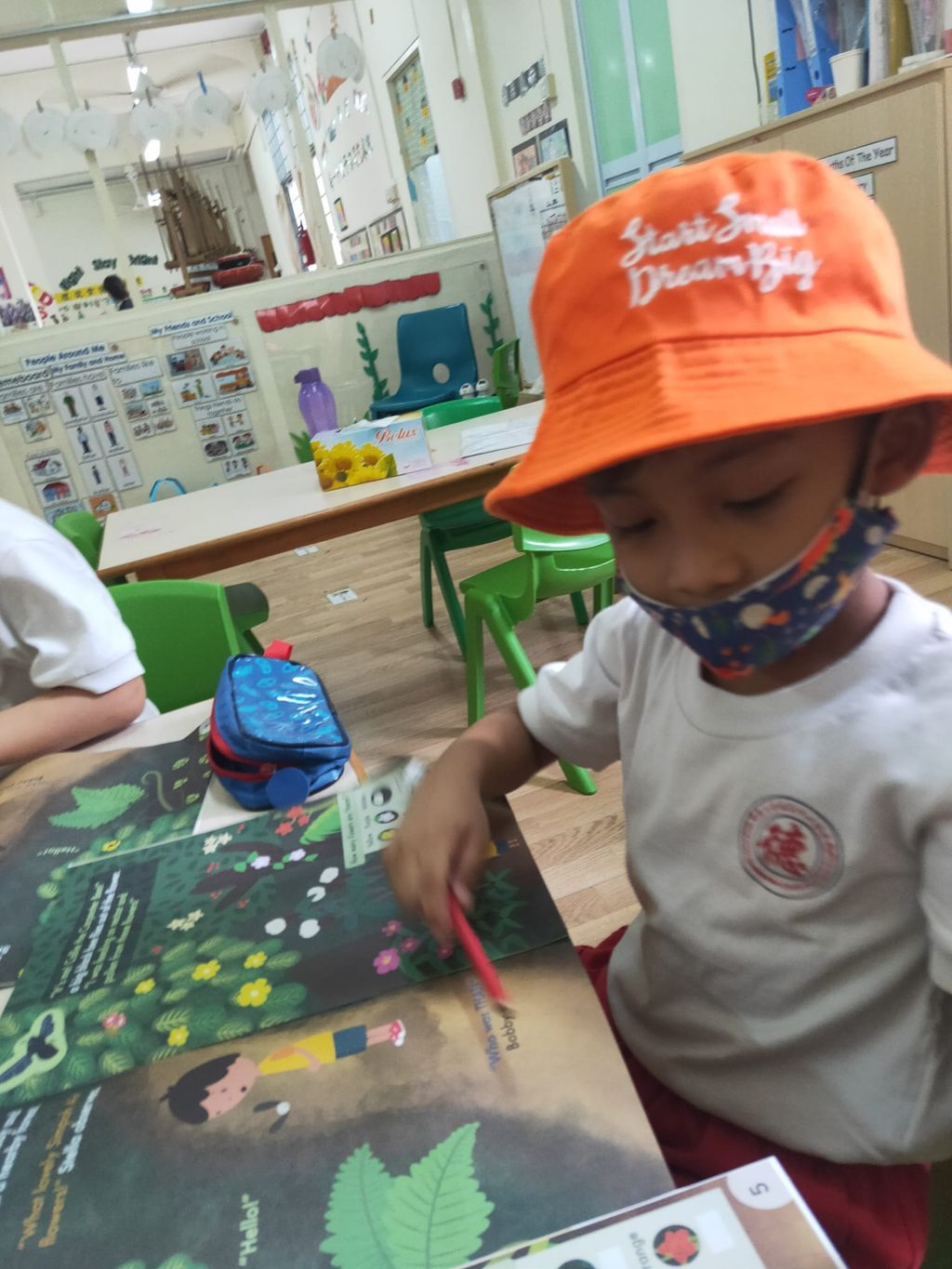 K2 children SSDB Gardening Journal-Tomato and Onion