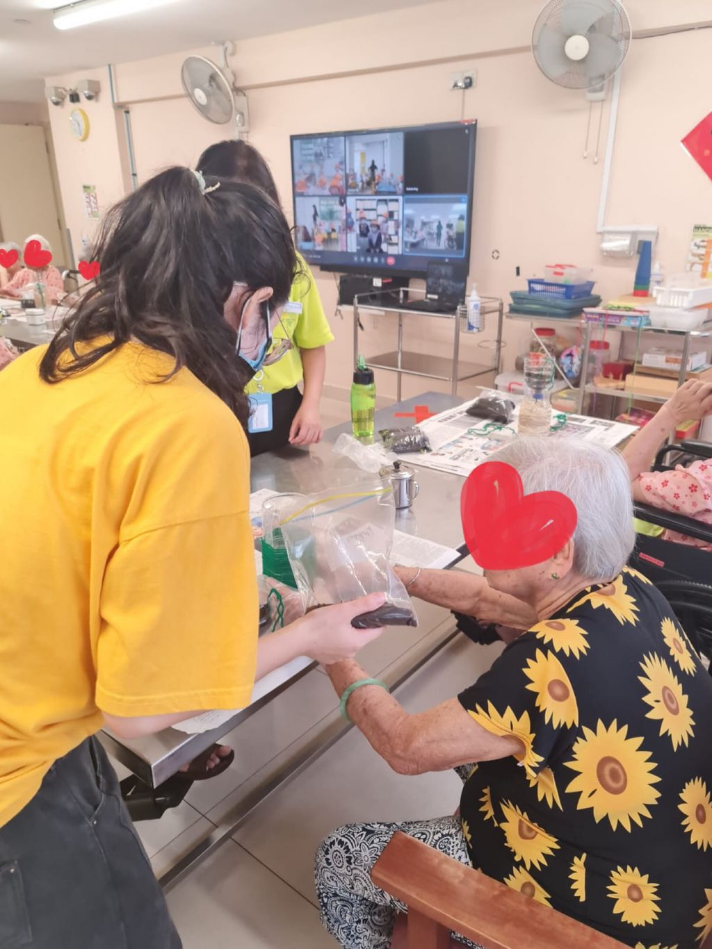 Collaboration with Bright Hill Evergreen (Old Folks’ Home) — photo 1