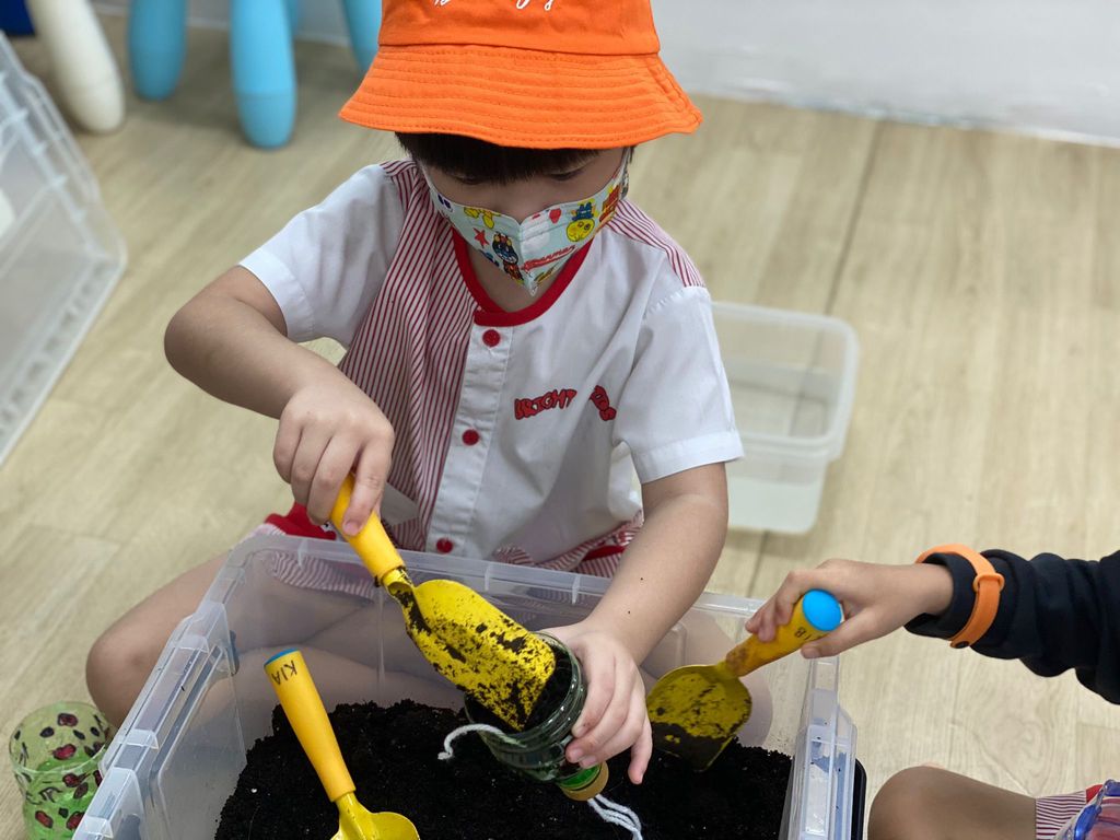 Collaboration with Bright Hill Evergreen (Old Folks’ Home) — photo 10