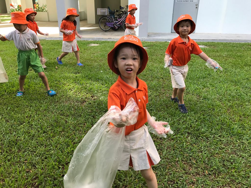 Litter Picking — photo 3