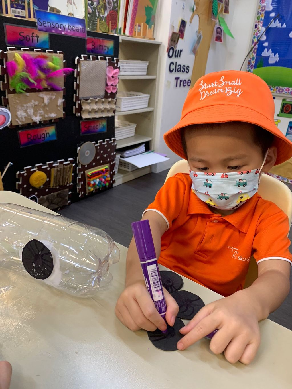 Upcycling project: Making household items using plastic bottles — photo 16