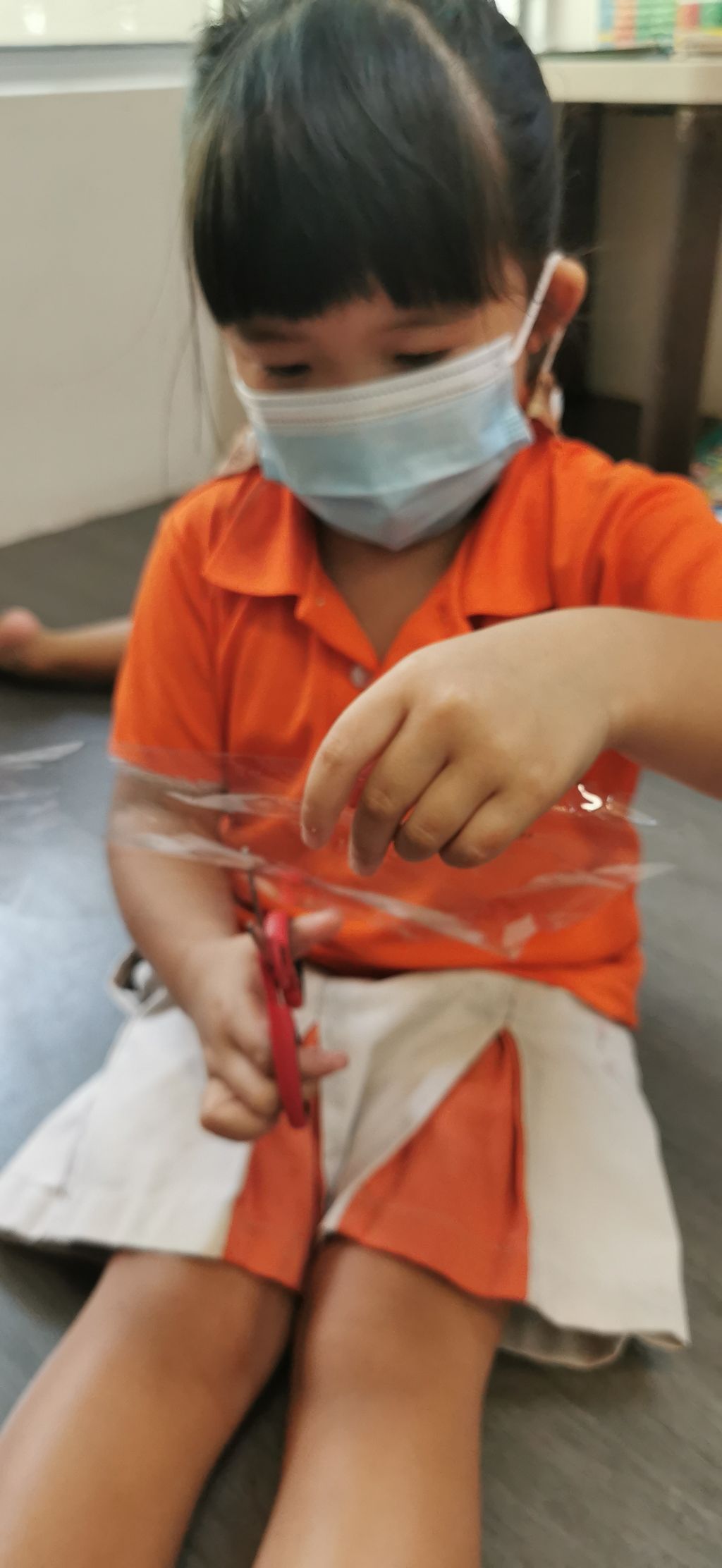 Making eco-bricks using unwanted plastic — photo 16