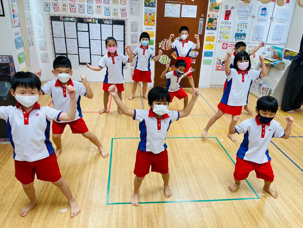 Zumba Dance with the Seniors from NTUC Health Day Centre for Seniors (Marsiling) — photo 2