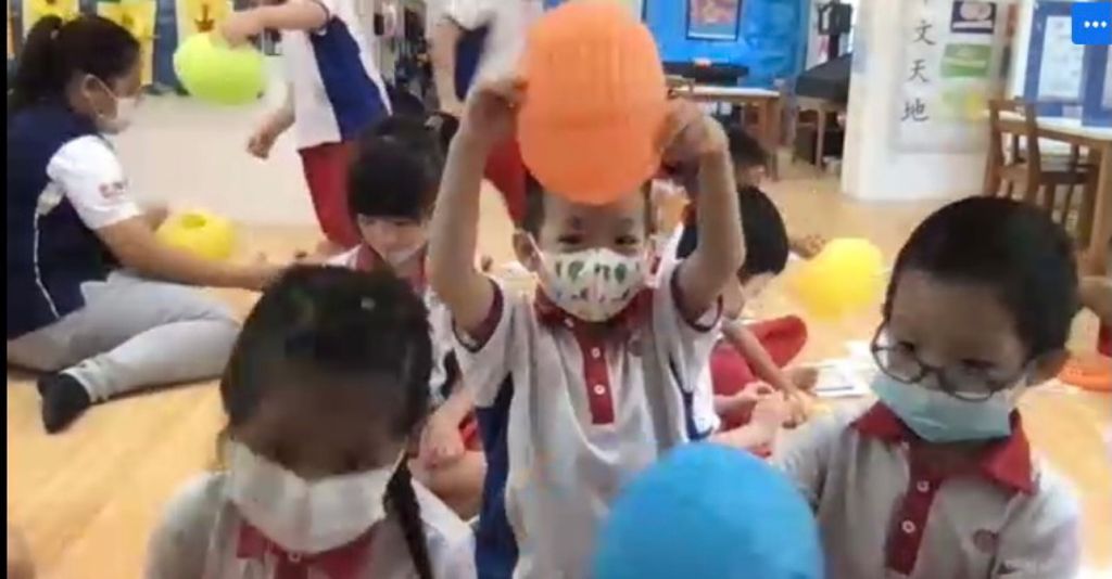 Lantern Making with the Seniors from NTUC Health Day Centre for Seniors (Marsiling) — photo 1