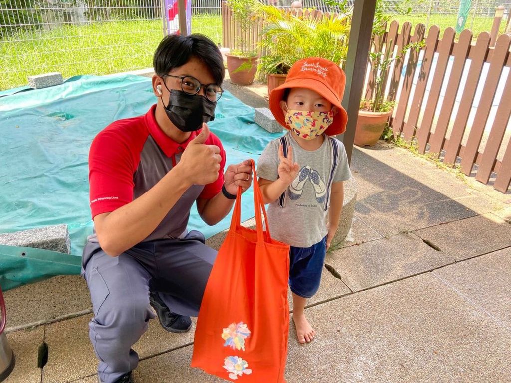 Giving Back to the Community — photo 9