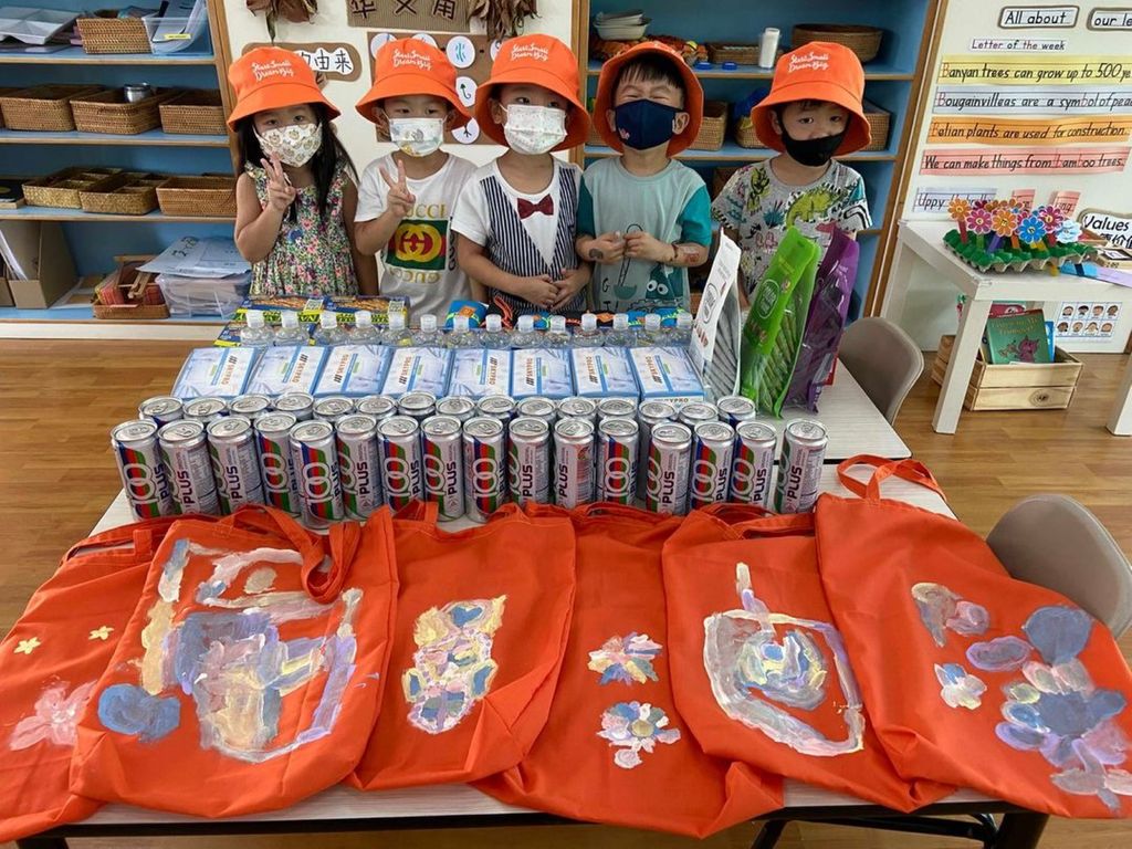 Giving Back to the Community — photo 11