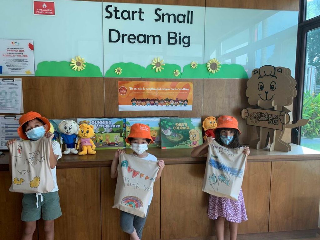 Giving Back to the Community — photo 9