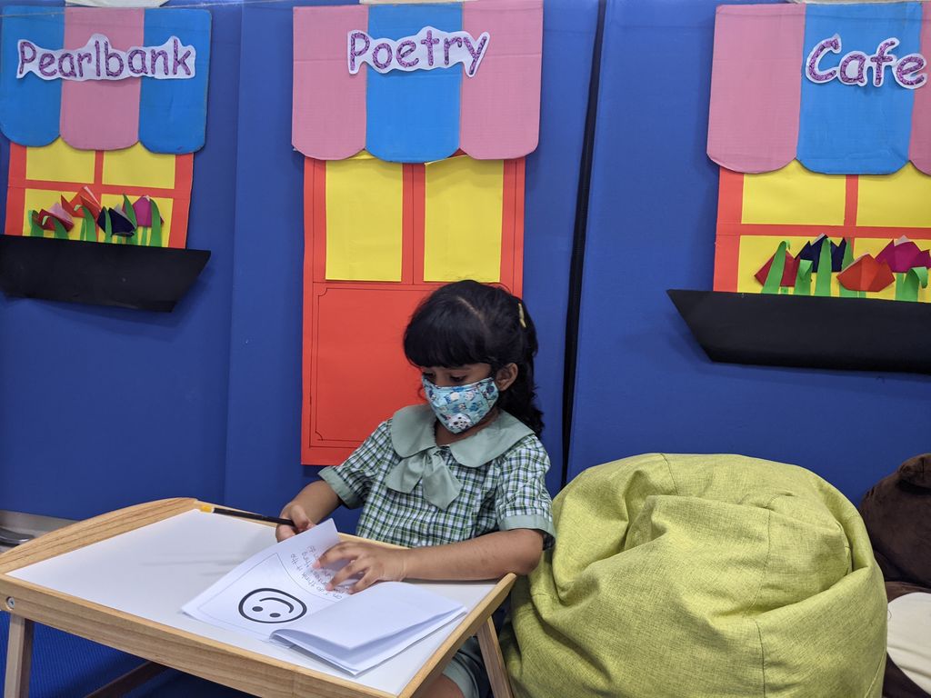 "Welcome to Our Poetry Cafe" Fundraising Campaign — photo 3