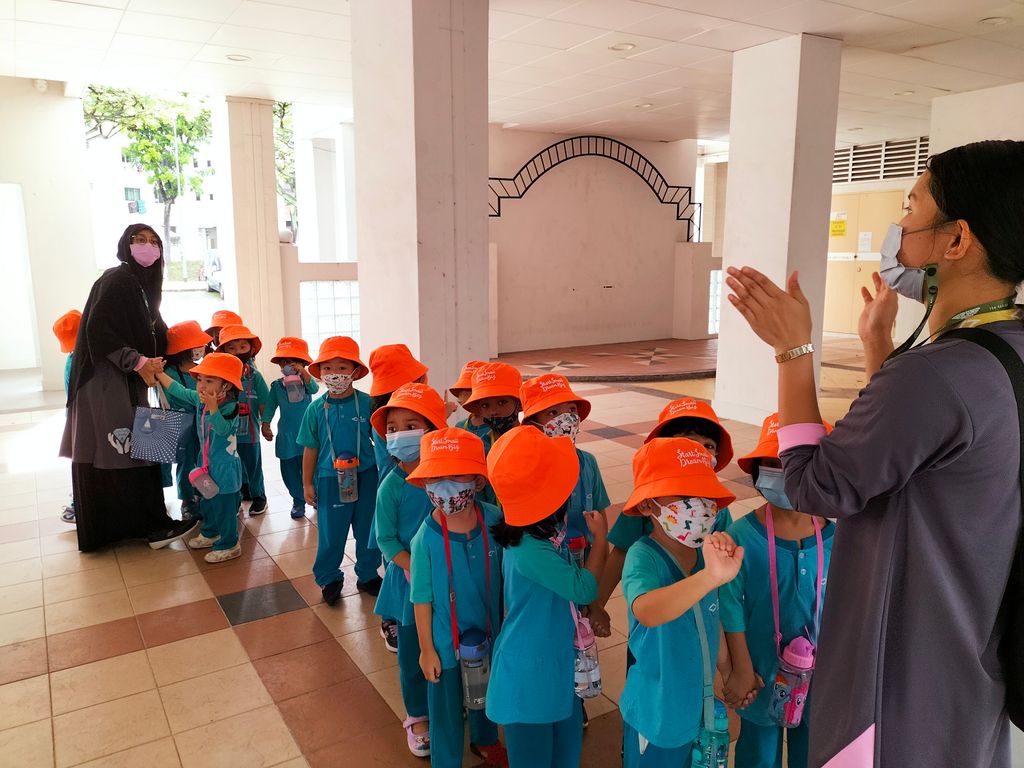 Visit to Loving Heart — photo 4