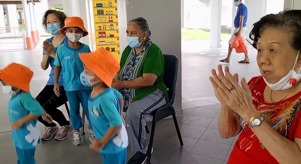 Visit to Loving Heart — photo 2