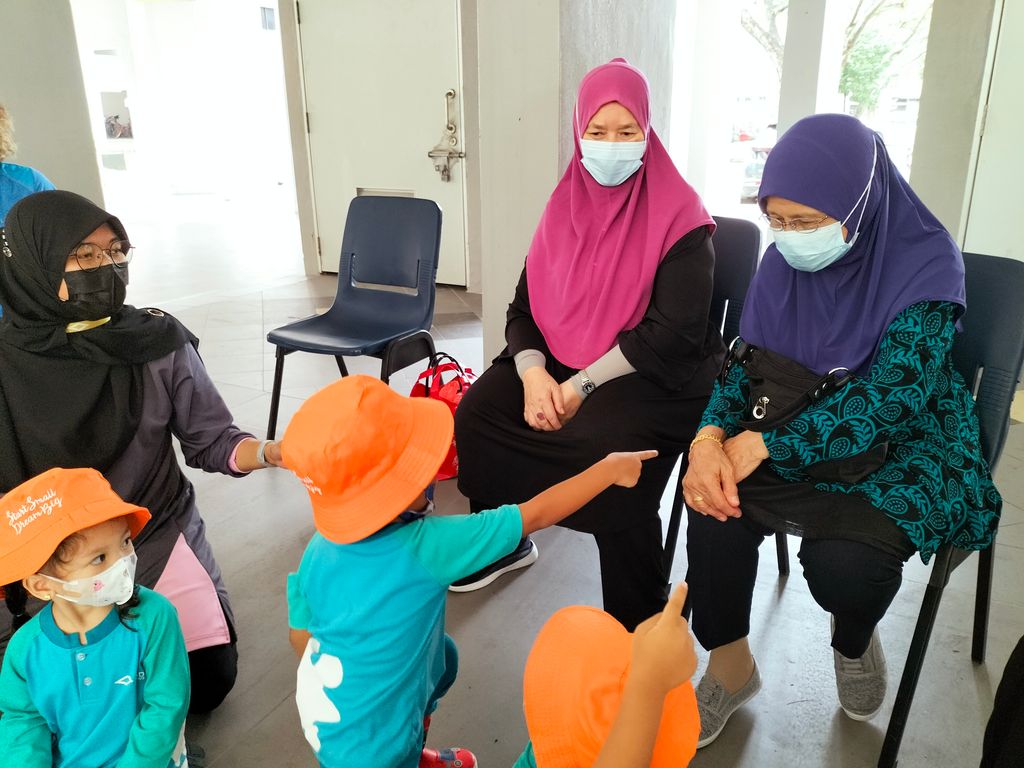 Visit to Loving Heart — photo 1