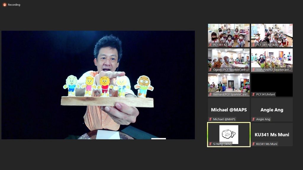 PCF SPARKLETOTS PRESCHOOL KU341 "From Home to the Community: Little Hearts of Gold" #2: SSDB 2022 Puppet Making