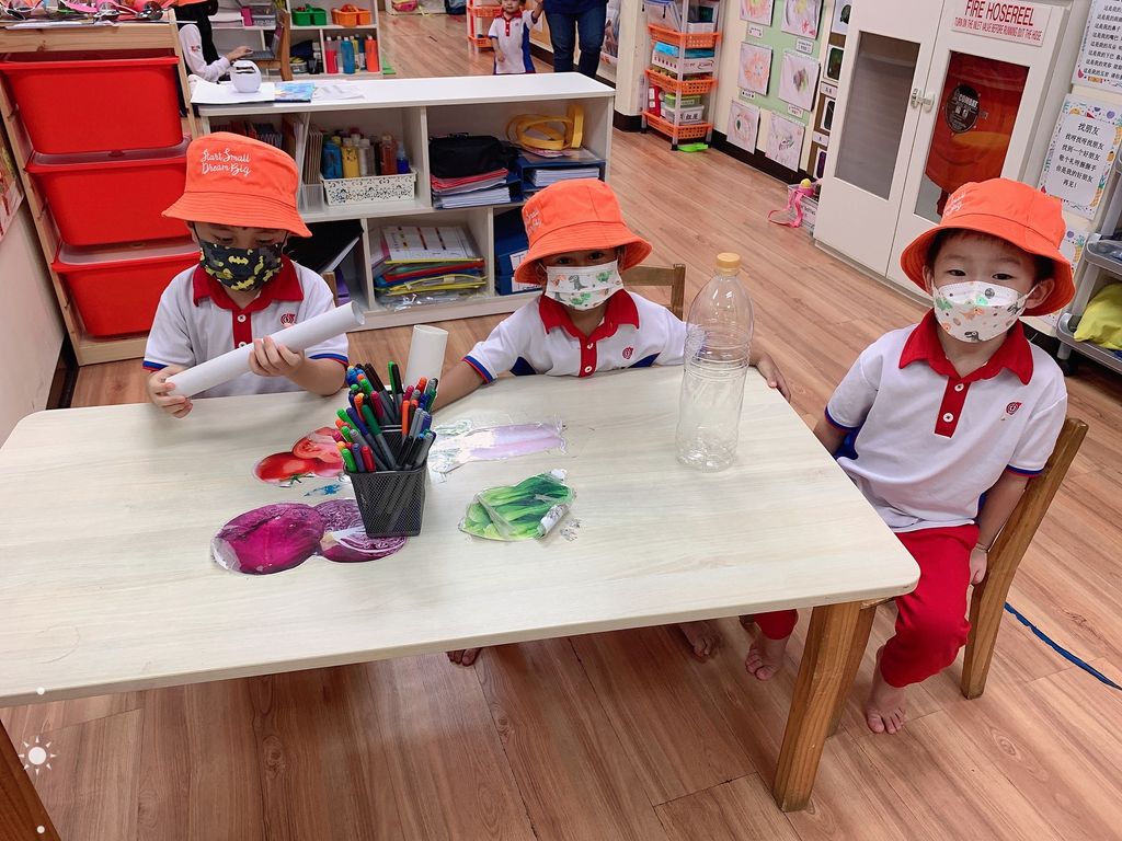 PCF SPARKLETOTS PRESCHOOL KU341 "From Home to the Community: Little Hearts of Gold" #2: SSDB 2022 Puppet Making — photo 5