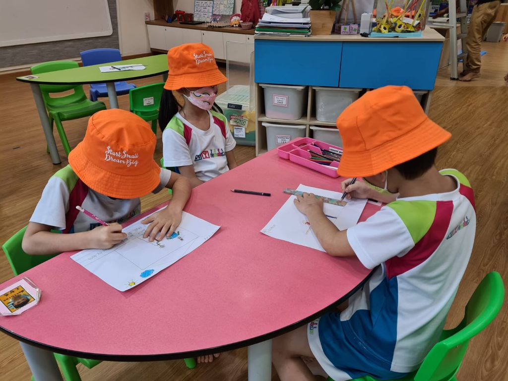 What frontline workers do? — photo 2