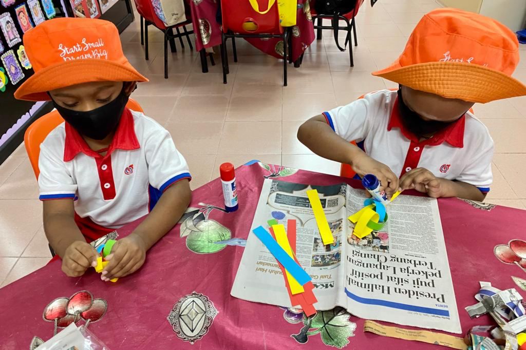 KU326 "Together as One, Same or Different" : #3 SSDB Art Showcase cum Racial Harmony Day 2022 — photo 3