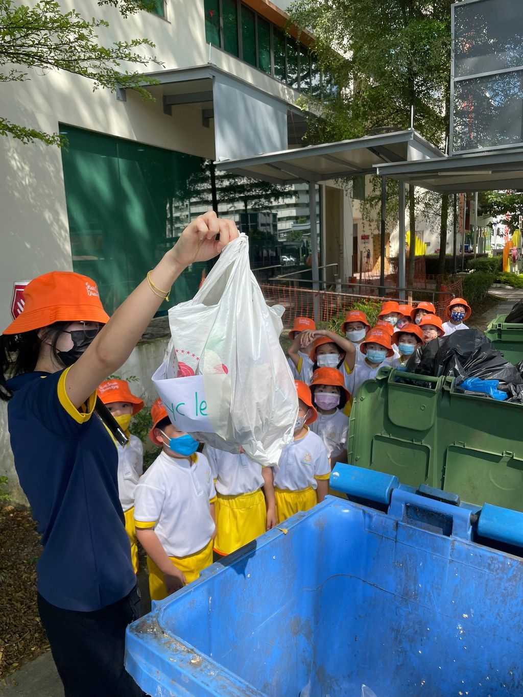 K2's Community walk - Keep Singapore Clean — photo 2