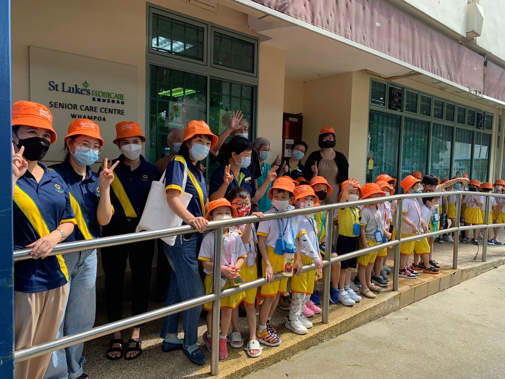 Our visit at St. Luke's Eldercare Whampoa Centre — photo 11