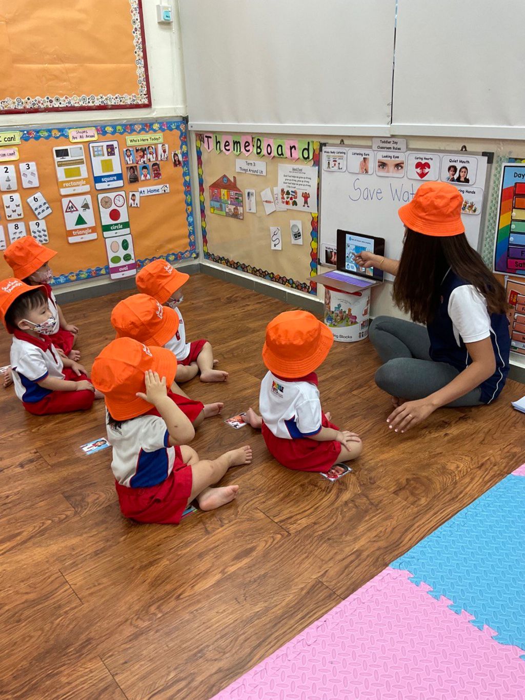Little Explorers Care