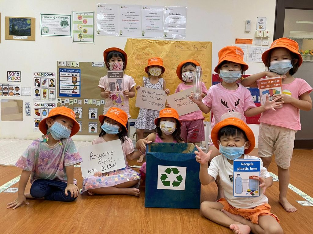 SBK@UBI Learning about Recycling! (29/04/2022) — photo 10