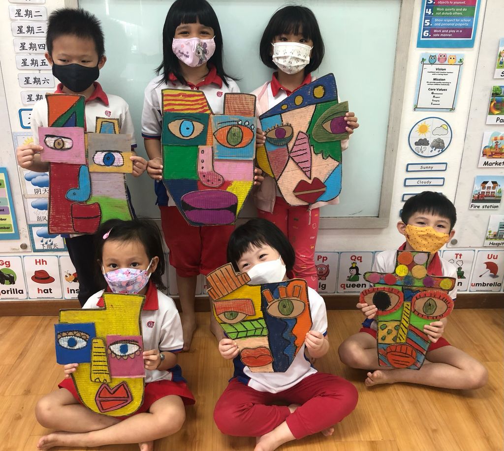 Using recyclable materials to create Picasso Artworks 🖼 — photo 6