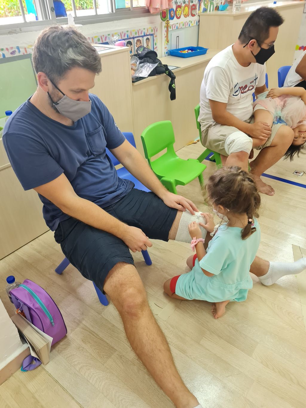 Father's Day - First Aid Fun with Daddy — photo 6