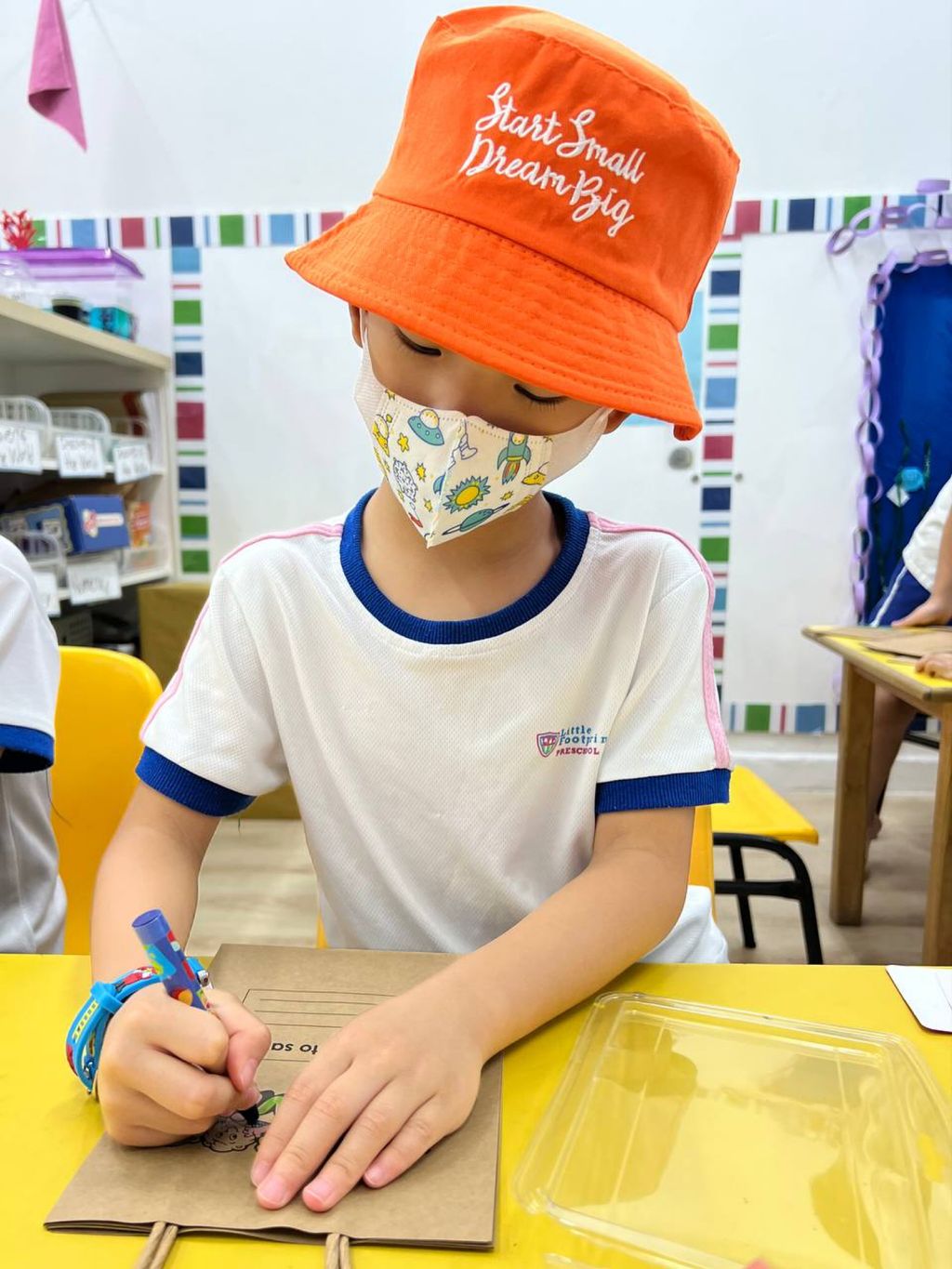Let’s Decorate! (SSDB - Little Footprints Preschool @Y701A) — photo 16