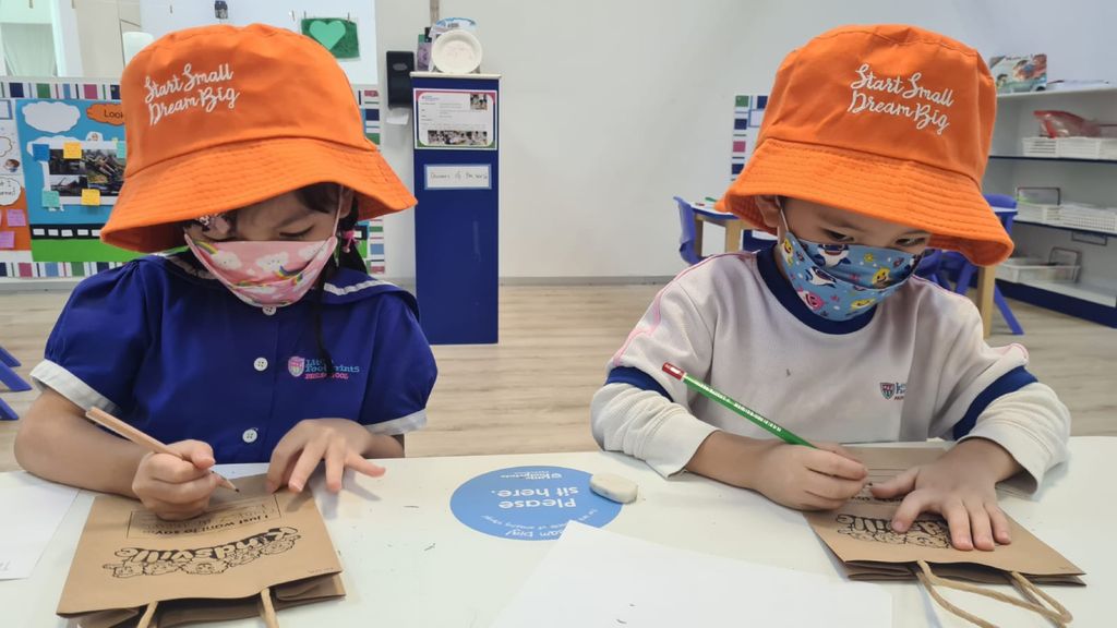 2022 SSDB Project by Little Footprints Preschool @ Ubi: Caring for Community and Companion Animals — photo 1