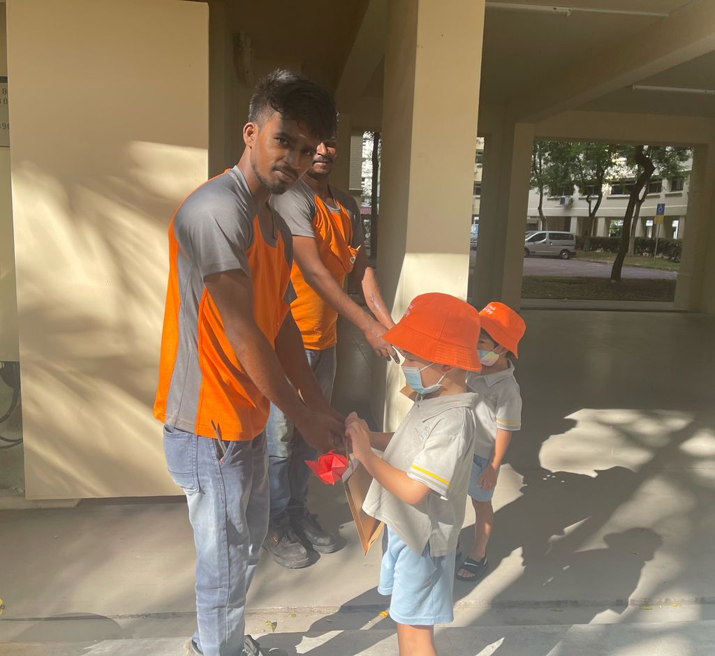 Appreciating Our Community Helpers with Kindness Messages — photo 6