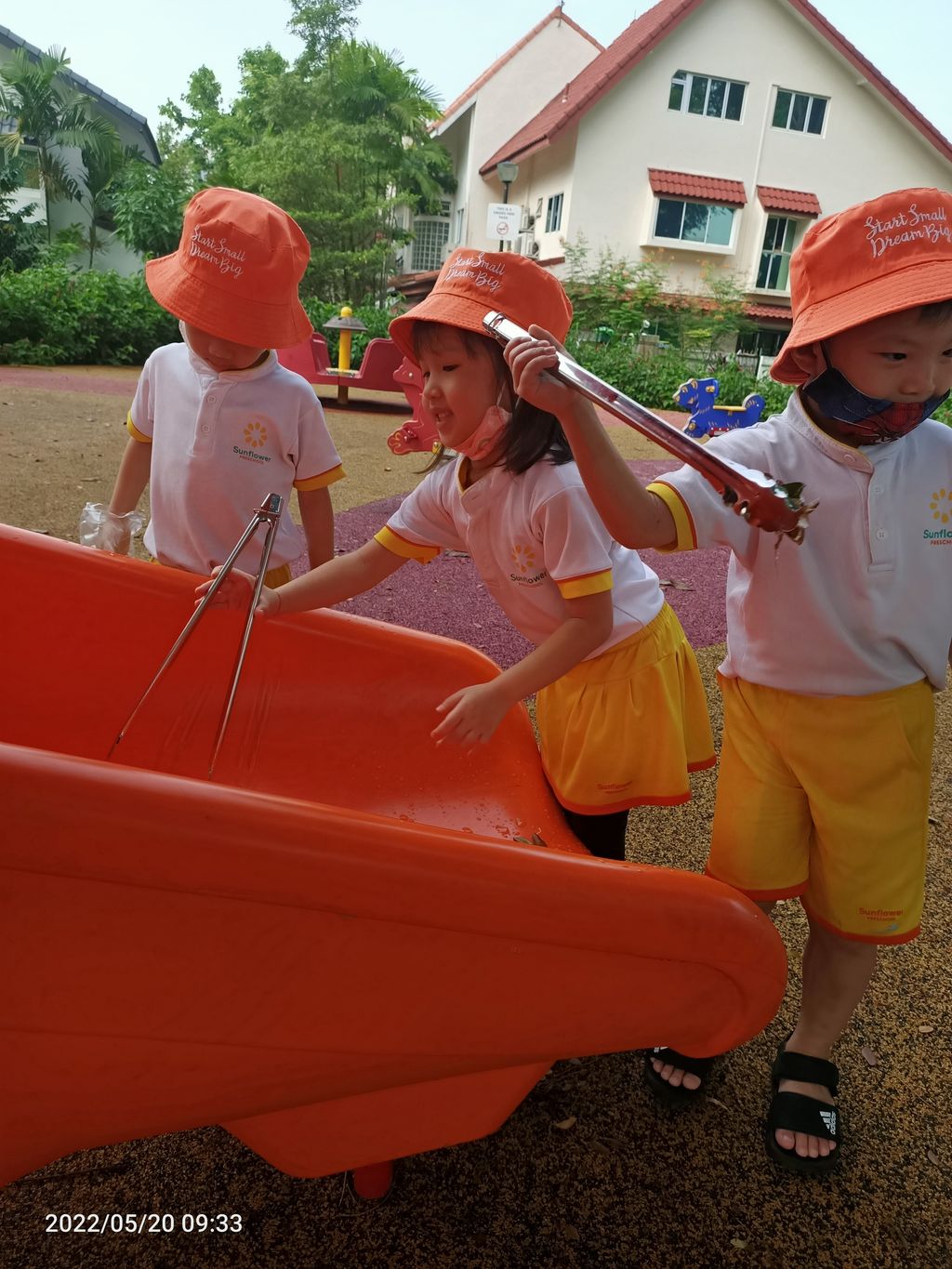 K1 - litter picking — photo 6