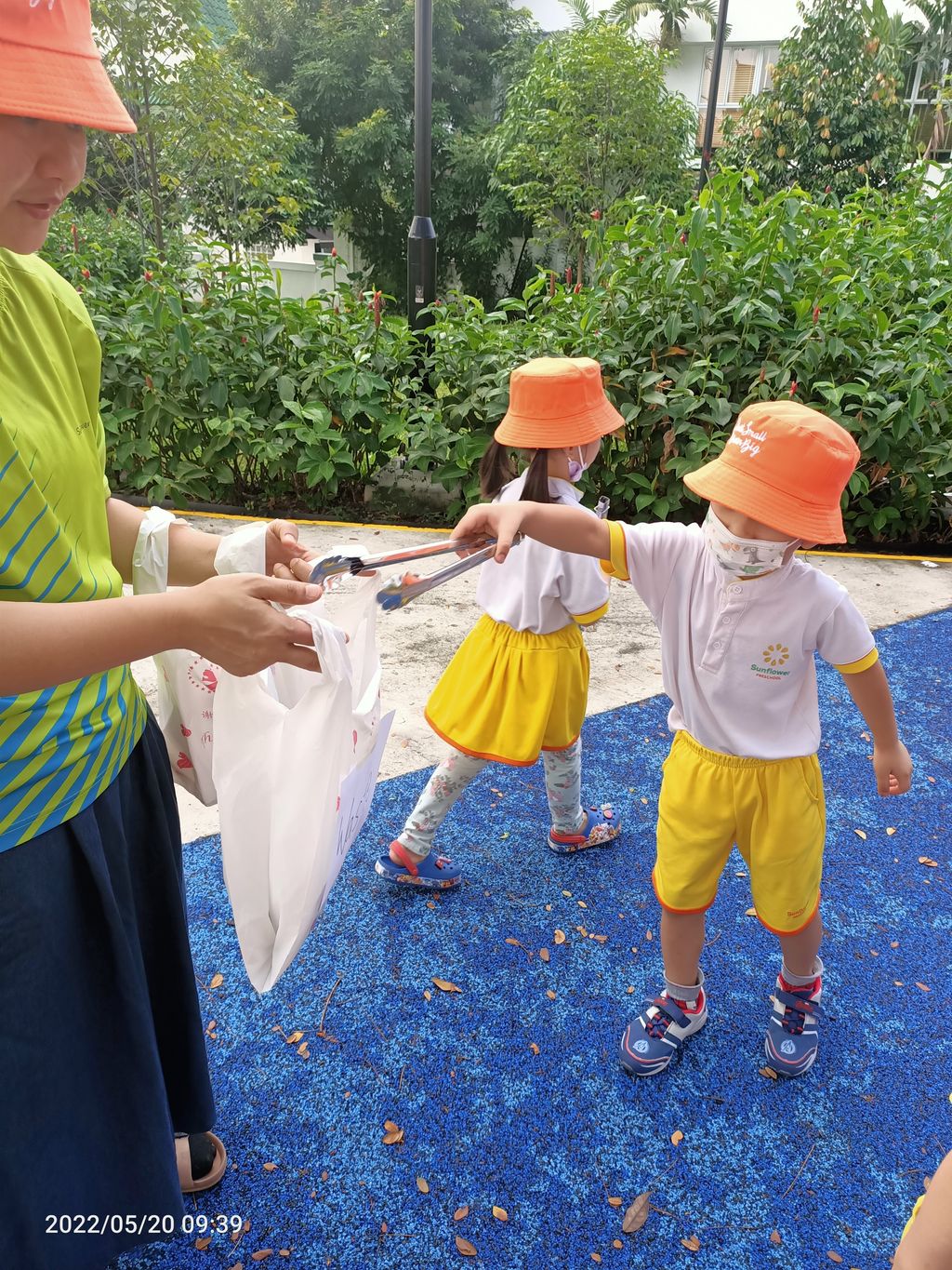 K1 - litter picking — photo 22