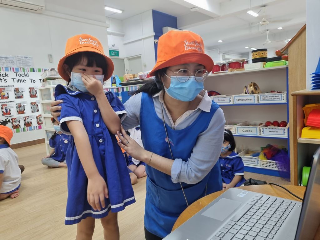 Virtual Interaction with Man Fut Tong Nursing Home. — photo 3