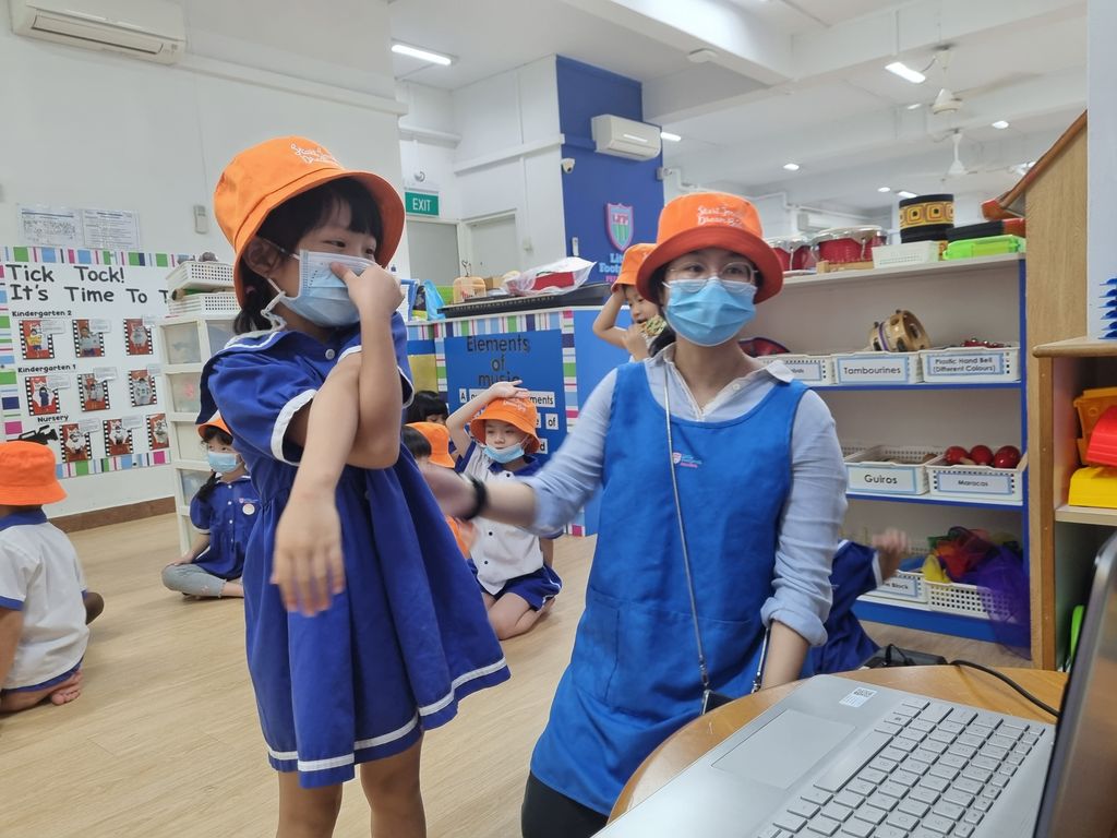 Virtual Interaction with Man Fut Tong Nursing Home. — photo 7