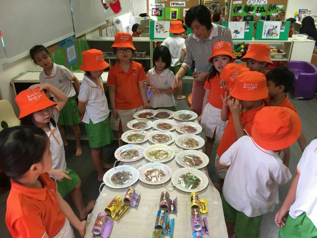 Caring by giving — photo 1