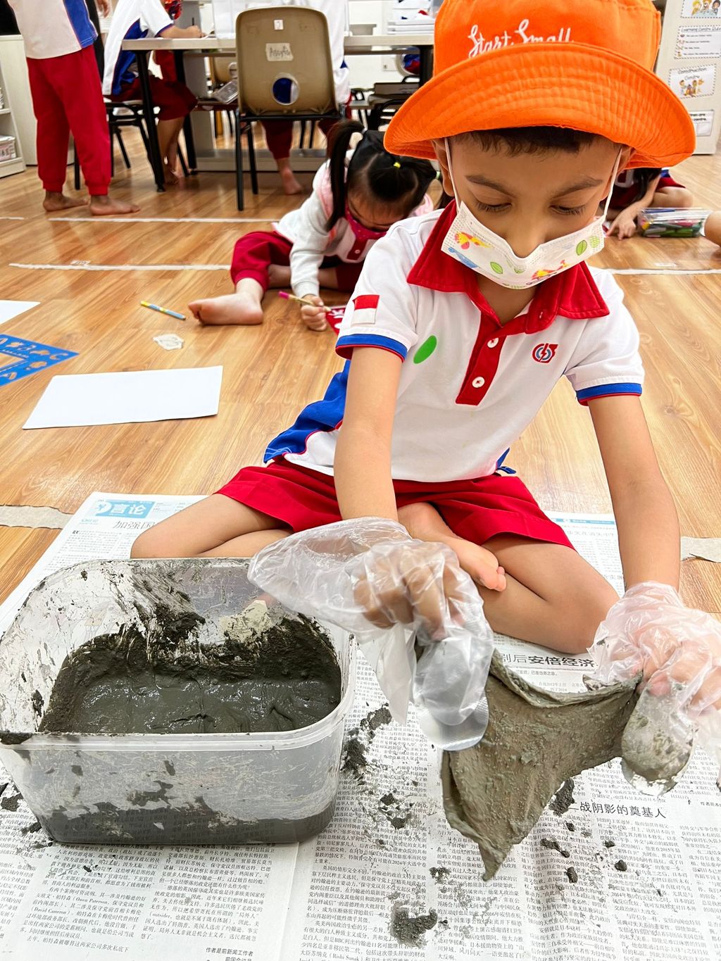 SSBD Project by PCF Sparkletots@JS BLK 455 (Pot Making) — photo 10