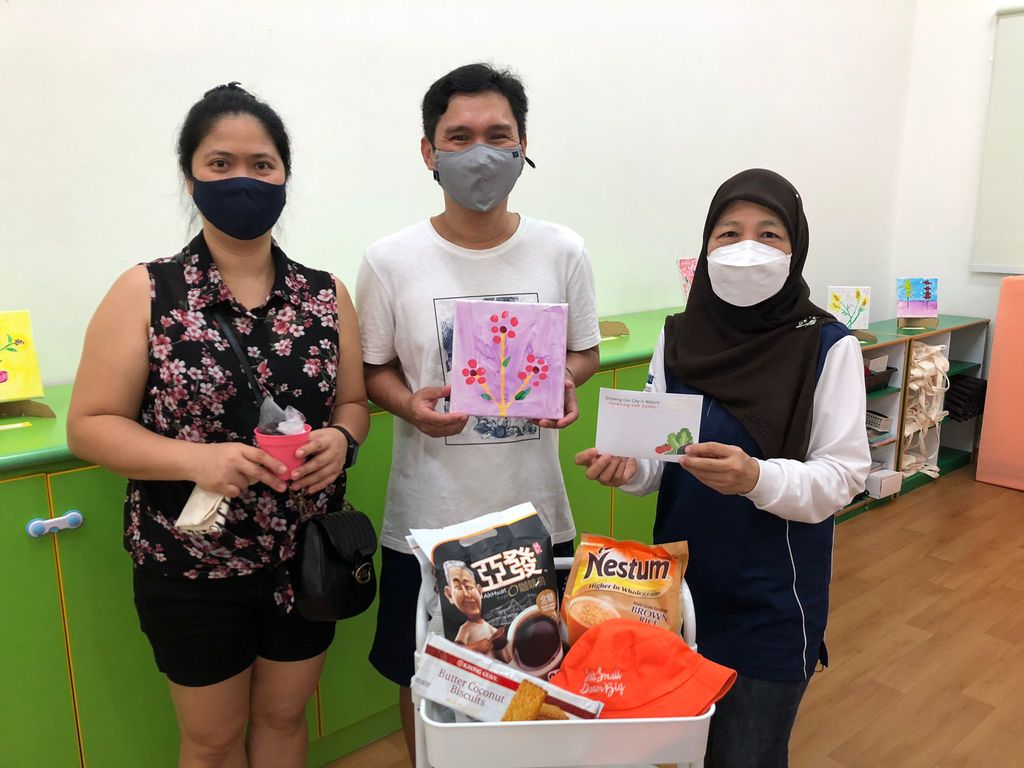 Closure of SSDB Project 2022: Sparkle Our Love - Canvass Painting For our Community — photo 3