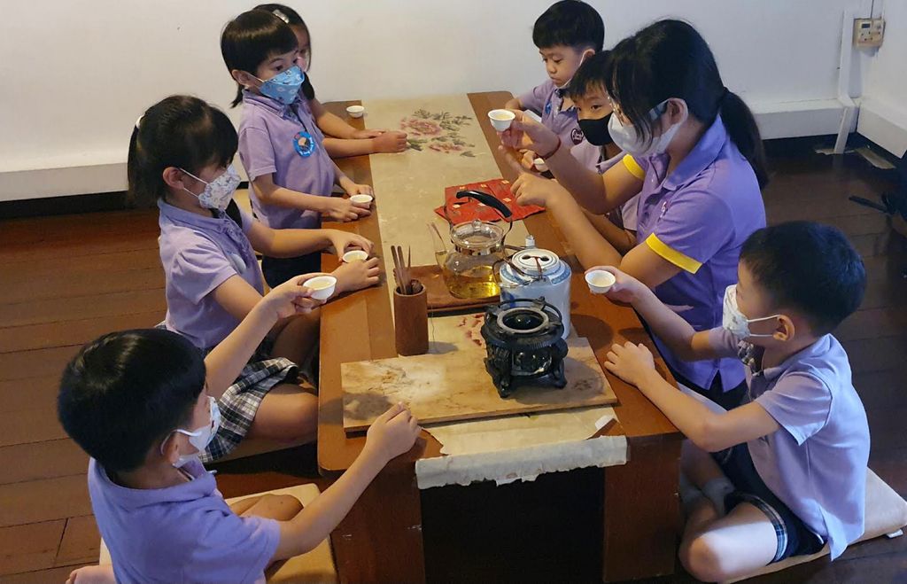 Cherie Hearts Kidz Campus @ Pasir Ris Elias Mall - “Excursion to Tea Chapter” on 4 May 2022 (Wednesday) — photo 1