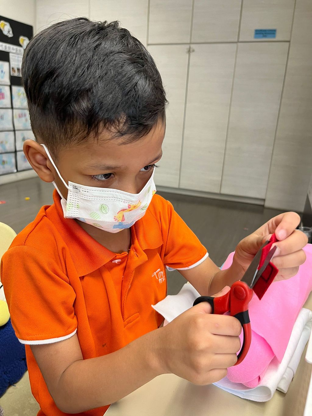 Little hands at work : Fundraising! — photo 3