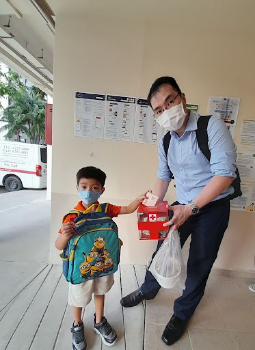 Little hands at work : Fundraising! — photo 2