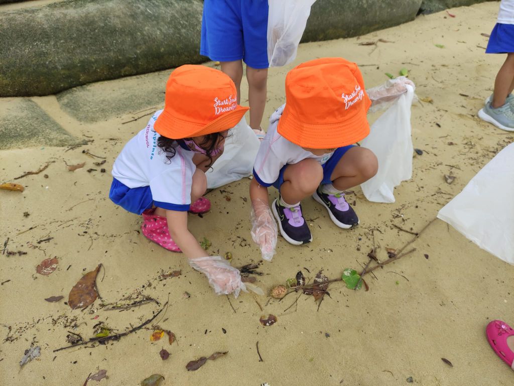 LFP@TP372 Pasir Ris Beach Clean Up Drive 🏝