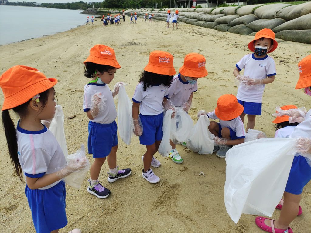 LFP@TP372 Pasir Ris Beach Clean Up Drive 🏝 — photo 3