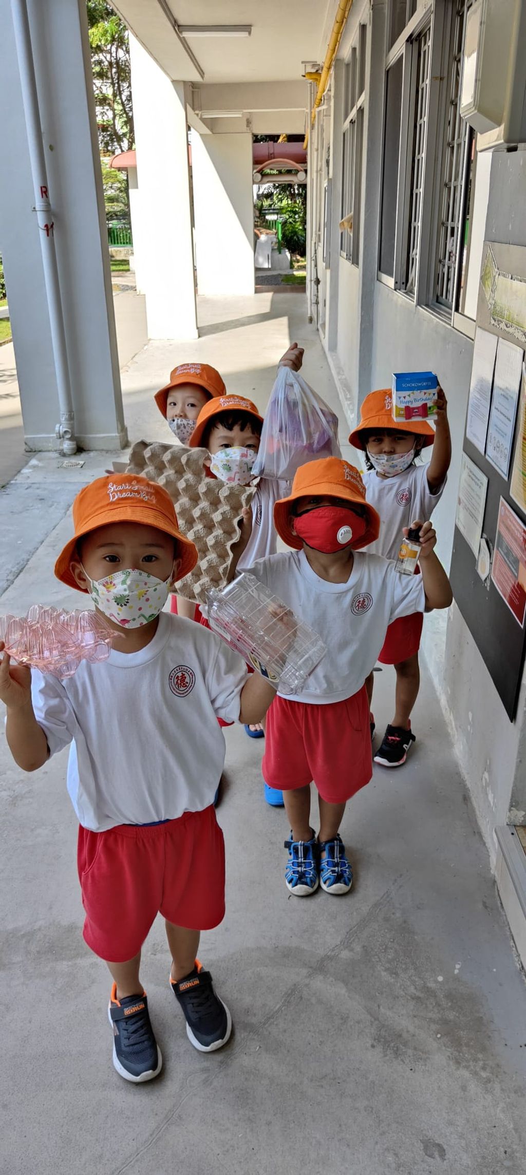 K1 children SSDB 2022 - MCDC Recycling Day! — photo 3