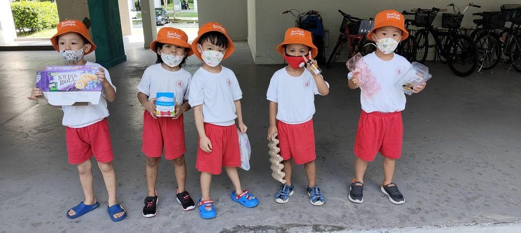K1 children SSDB 2022 - MCDC Recycling Day! — photo 5