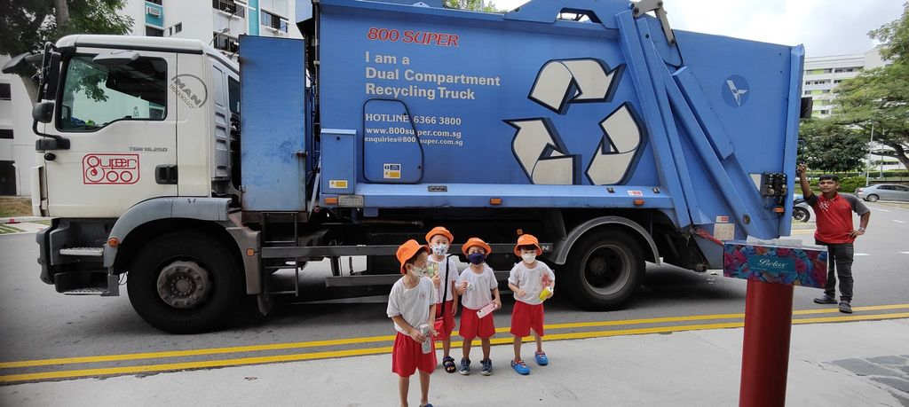 K1 children SSDB 2022 - MCDC Recycling Day! — photo 8