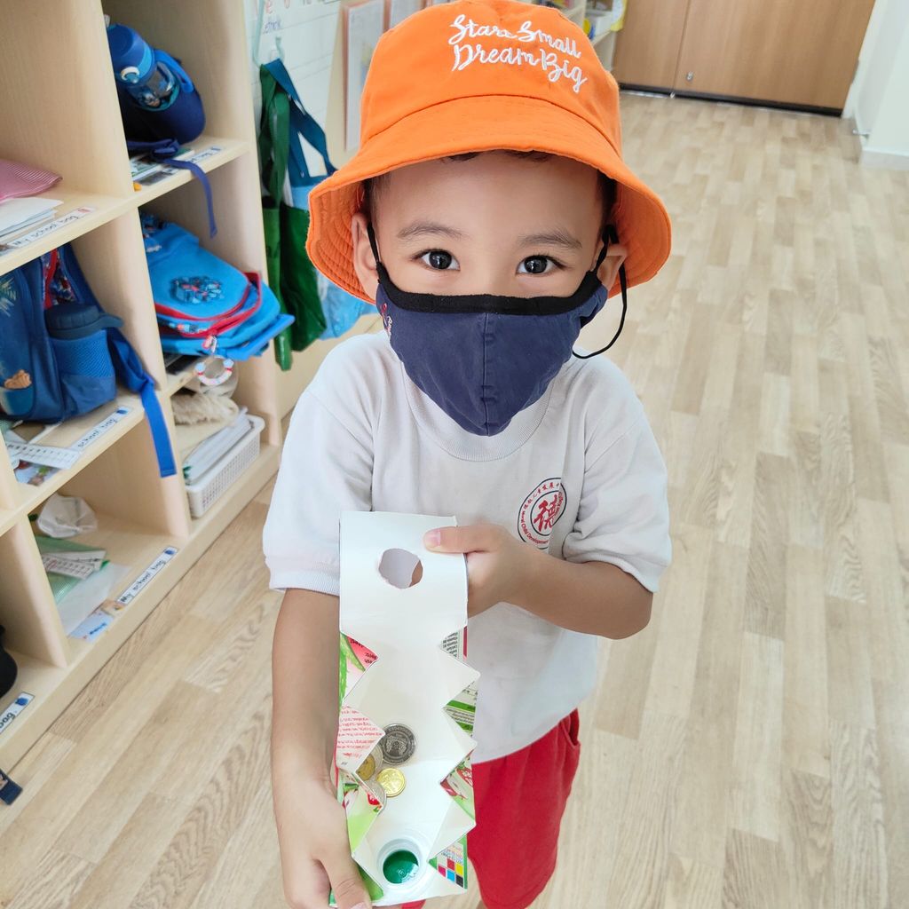 K1 children SSDB 2022 - Creative Recycling Project — photo 2