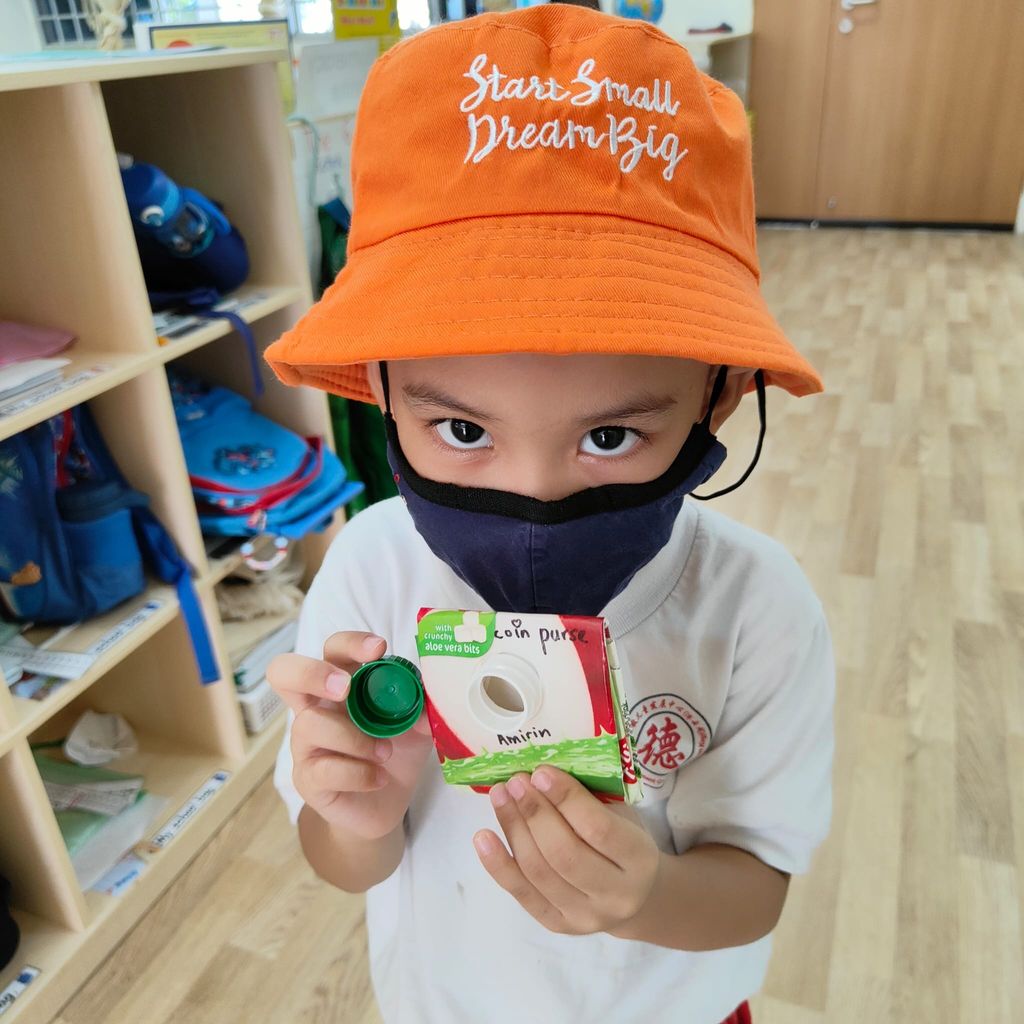 K1 children SSDB 2022 - Creative Recycling Project — photo 3