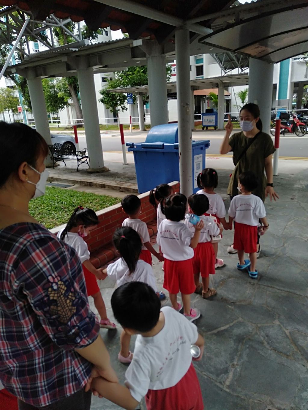 N1 children SSDB 2022 - Caring for the environment starts with us! — photo 3