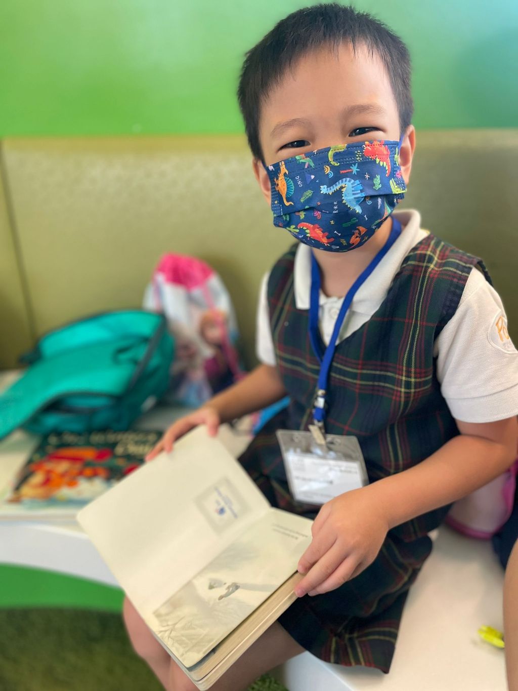 Library visit! — photo 10
