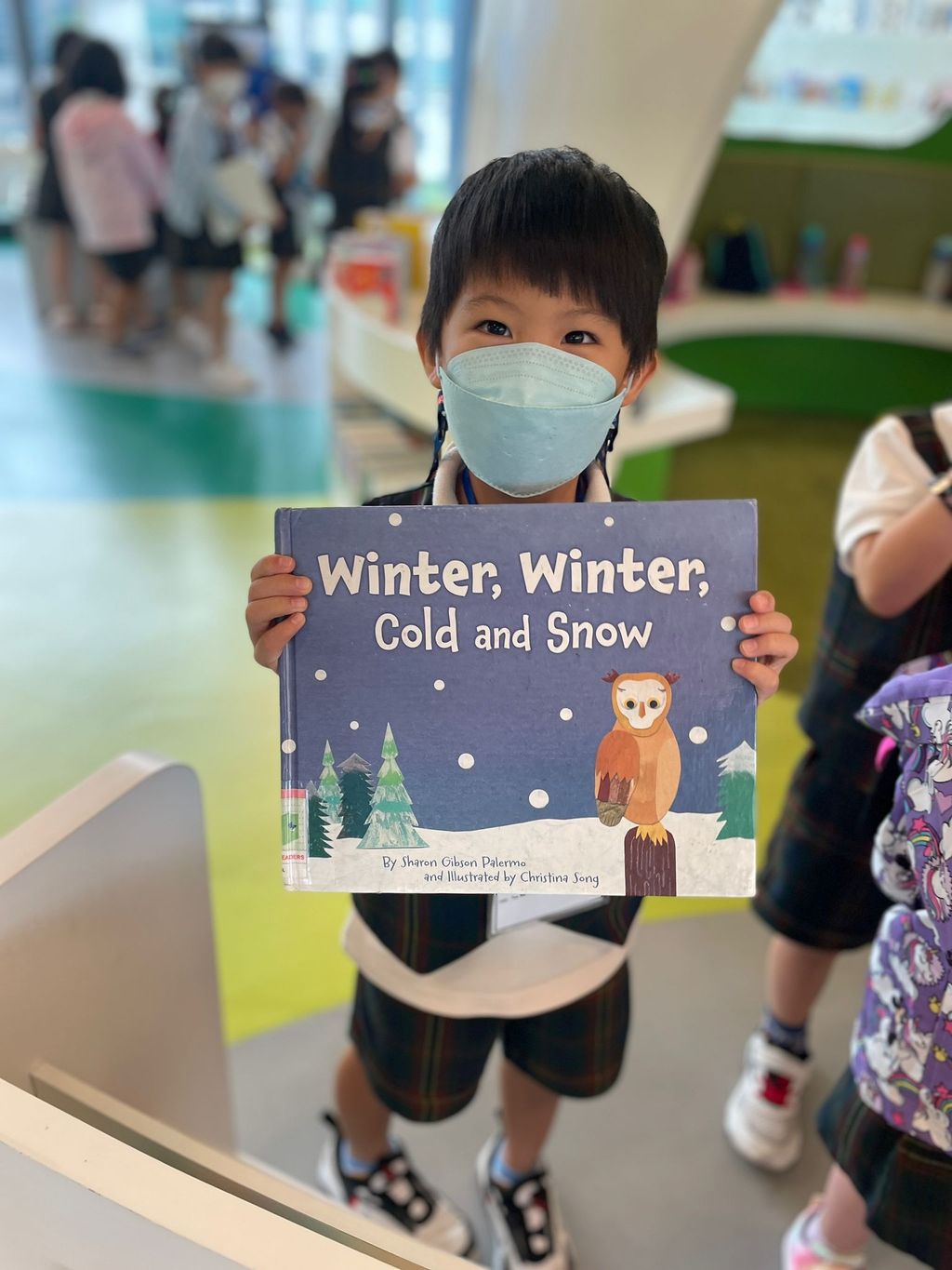 Library visit! — photo 13