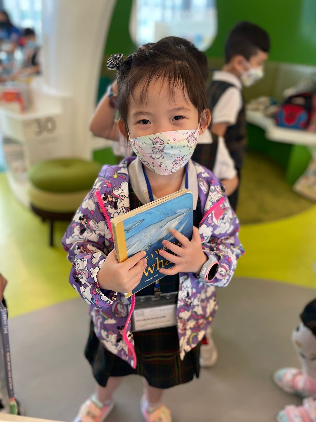 Library visit! — photo 17